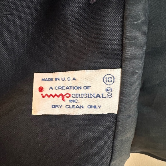 Vintage Navy Blazer – Gold Buttons | Size 10 - Picture 3 of 6